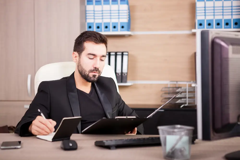 un expert comptable à Béziers peut accompagner durablement les entrepreneurs